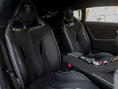 2024 Lamborghini Huracan Sterrato Base