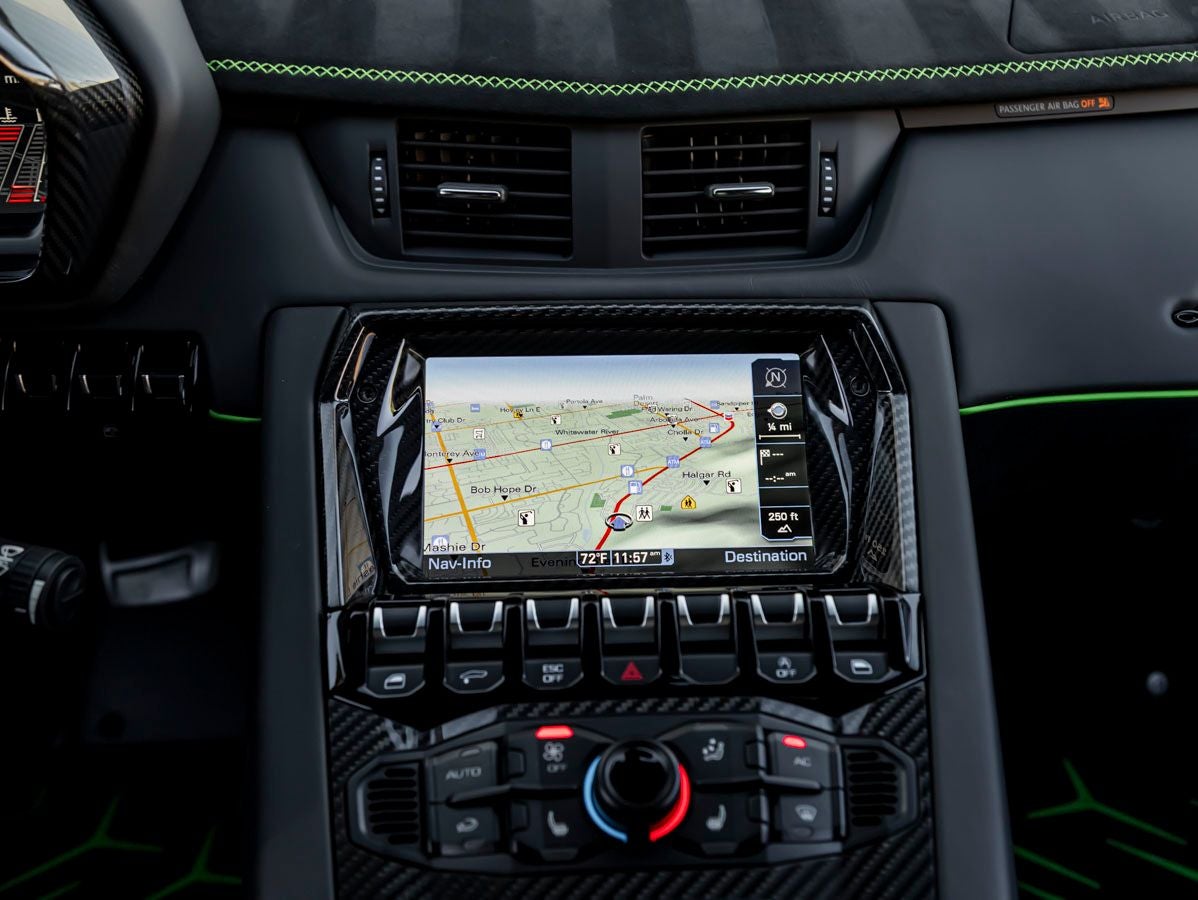 2020 Lamborghini Aventador SVJ Base