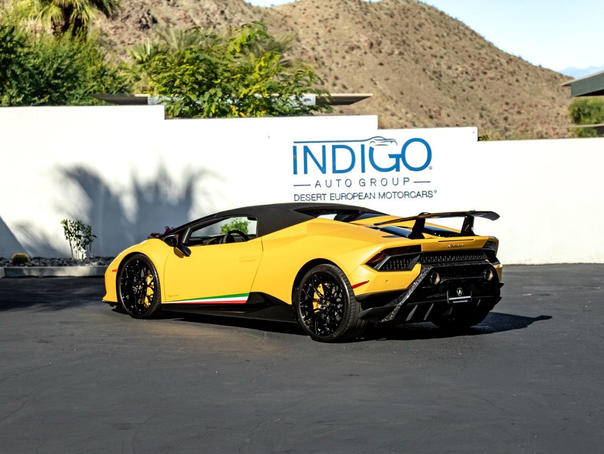 2019 Lamborghini Huracan Performante