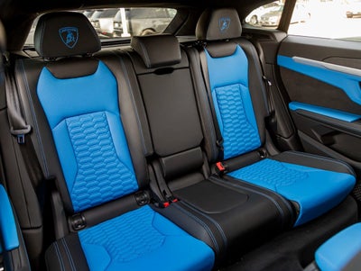 2022 Lamborghini Urus Base