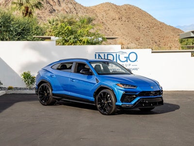 2022 Lamborghini Urus Base