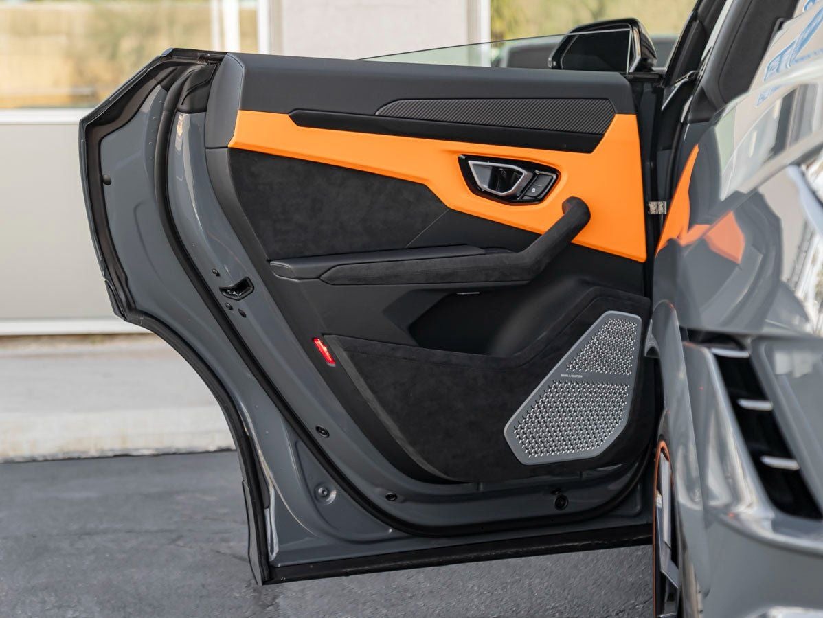 2024 Lamborghini Urus S