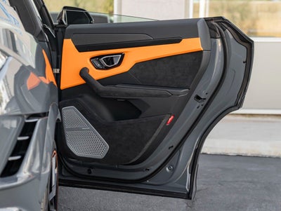 2024 Lamborghini Urus S