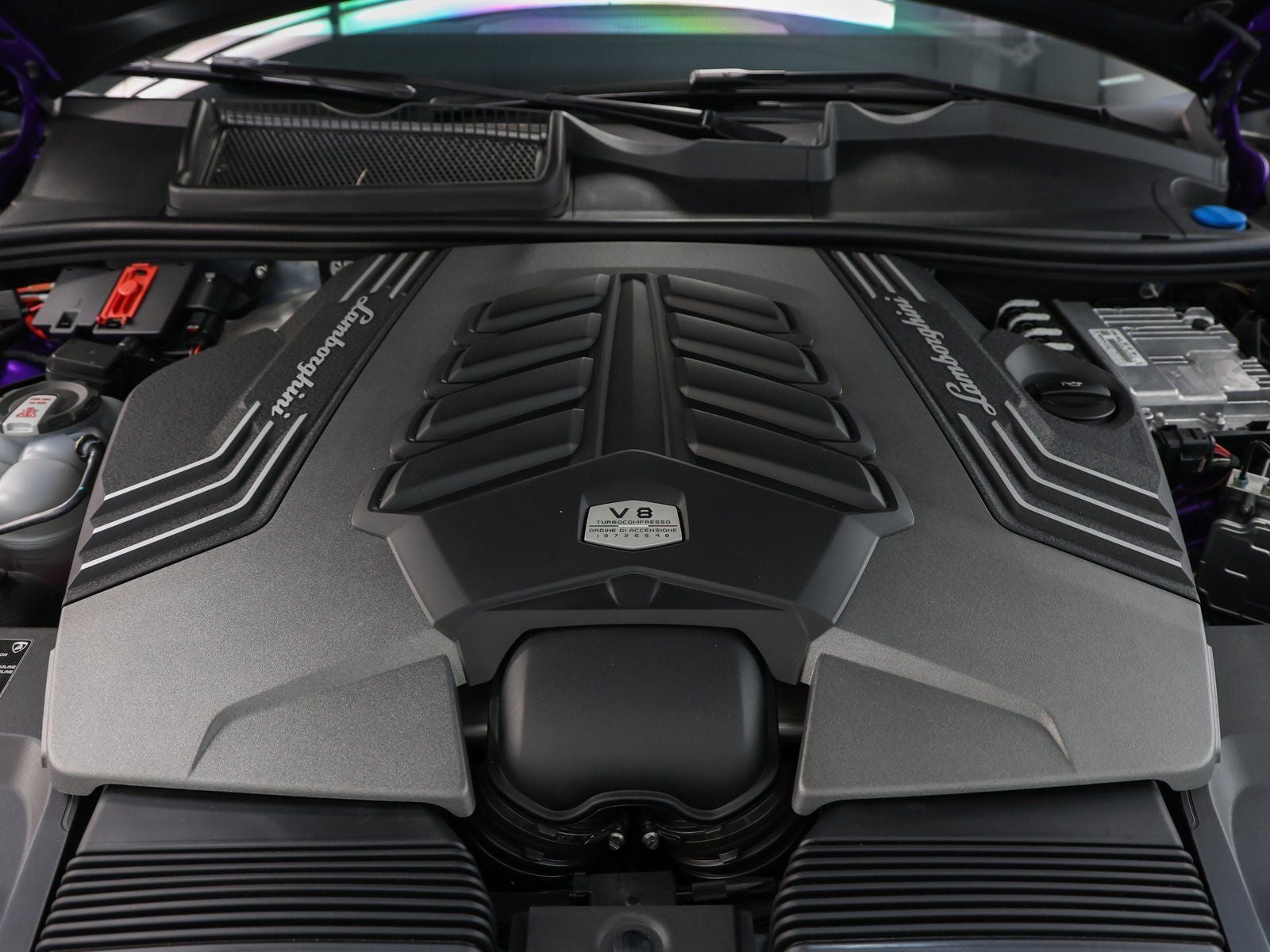 2024 Lamborghini Urus S