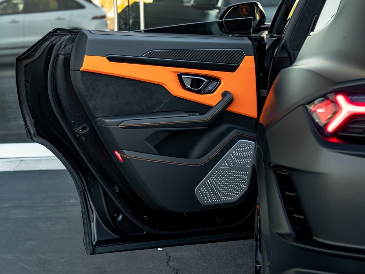 2024 Lamborghini Urus S