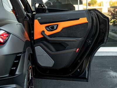 2024 Lamborghini Urus S