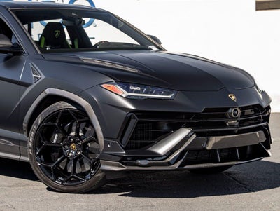 2023 Lamborghini Urus Performante