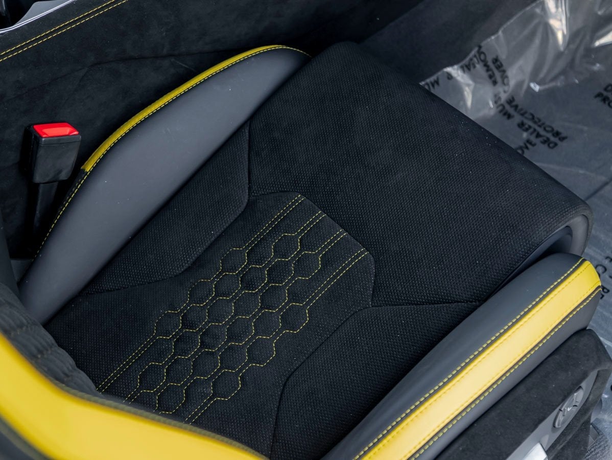 2024 Lamborghini Urus Performante