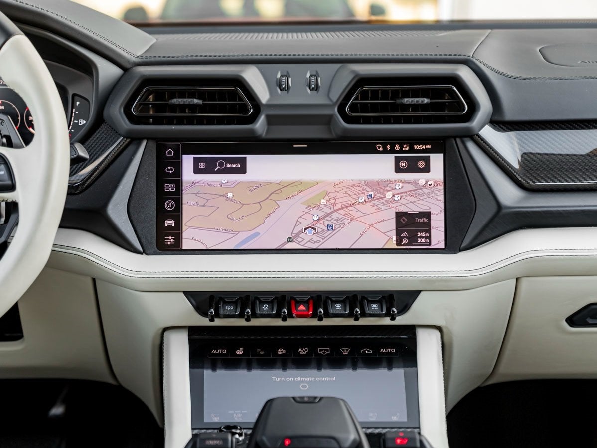 2025 Lamborghini Urus SE