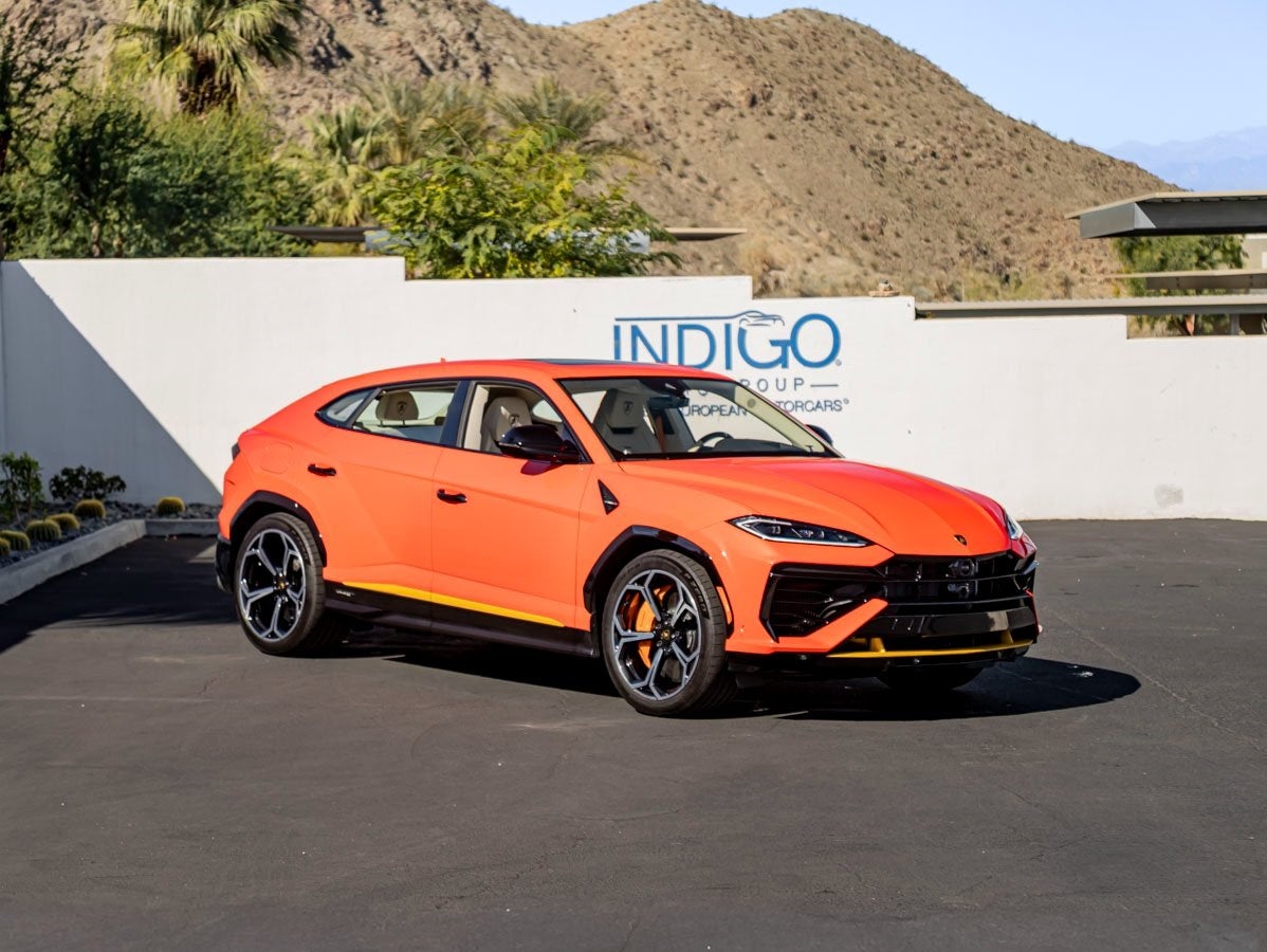 2025 Lamborghini Urus SE