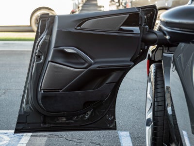 2025 Ferrari Purosangue Base