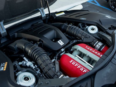 2025 Ferrari Purosangue Base