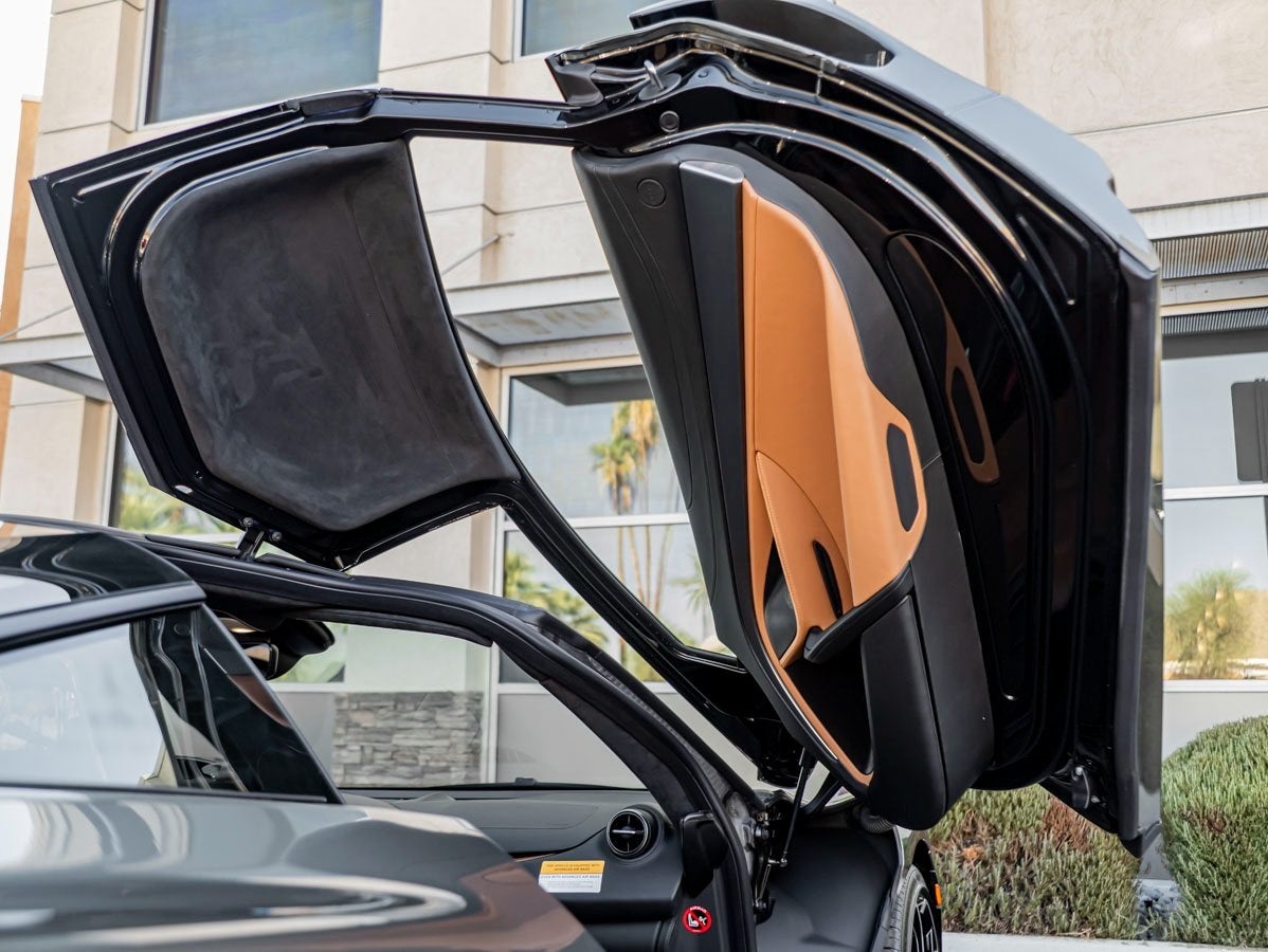 2026 McLaren 750S Base