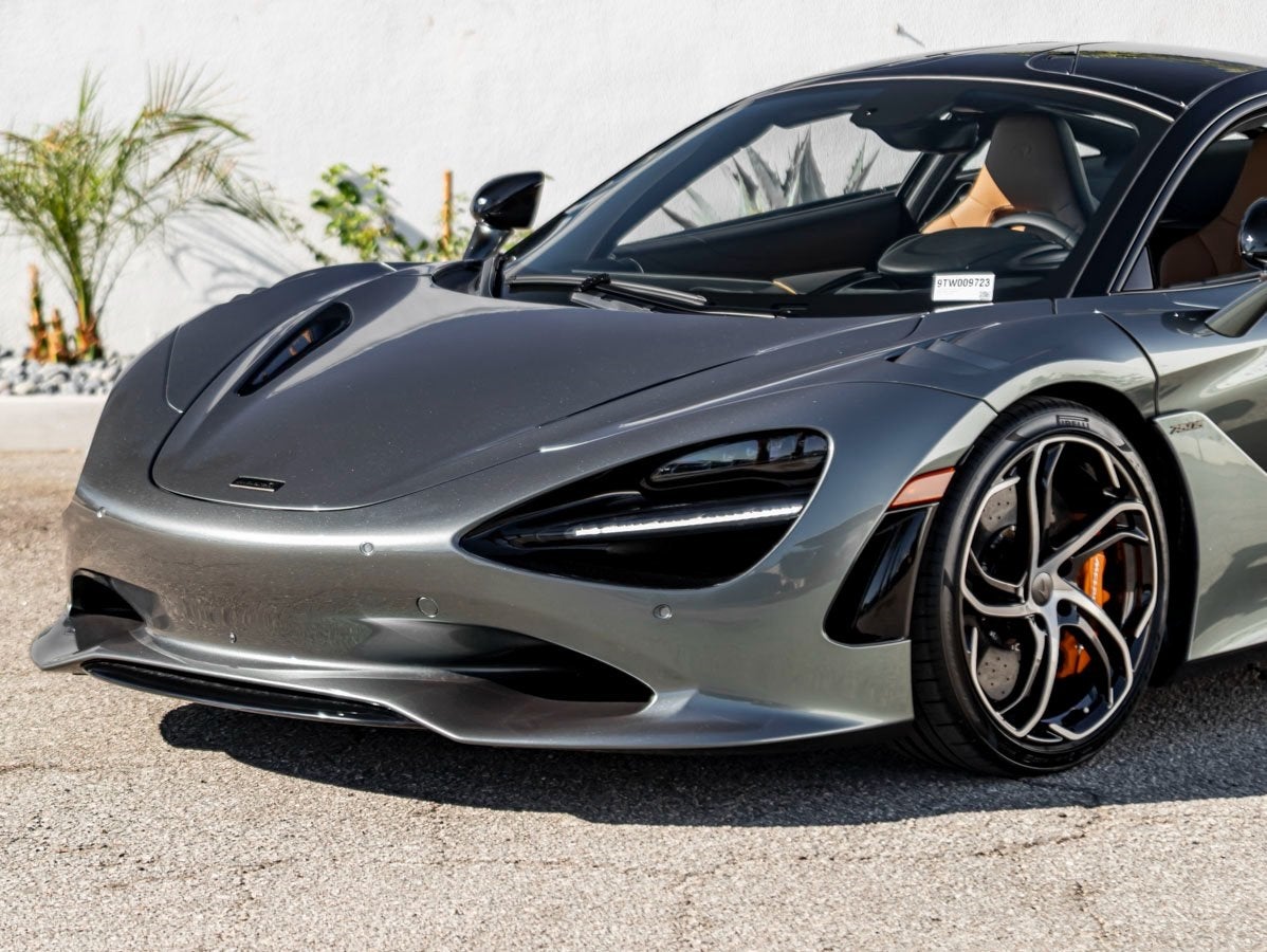 2026 McLaren 750S Base