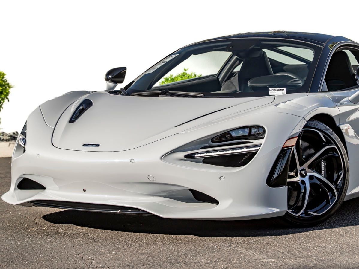 2027 McLaren 750S Base