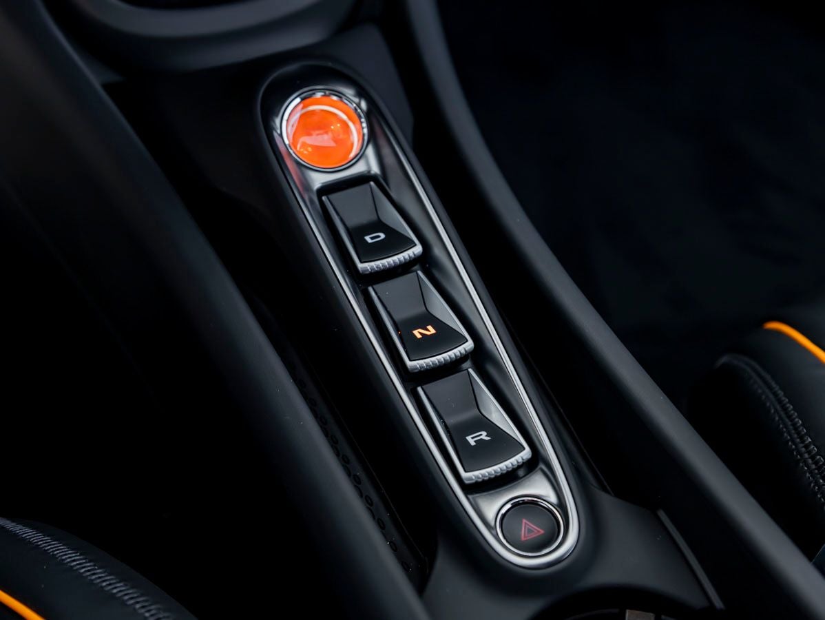 2026 McLaren Artura TechLux