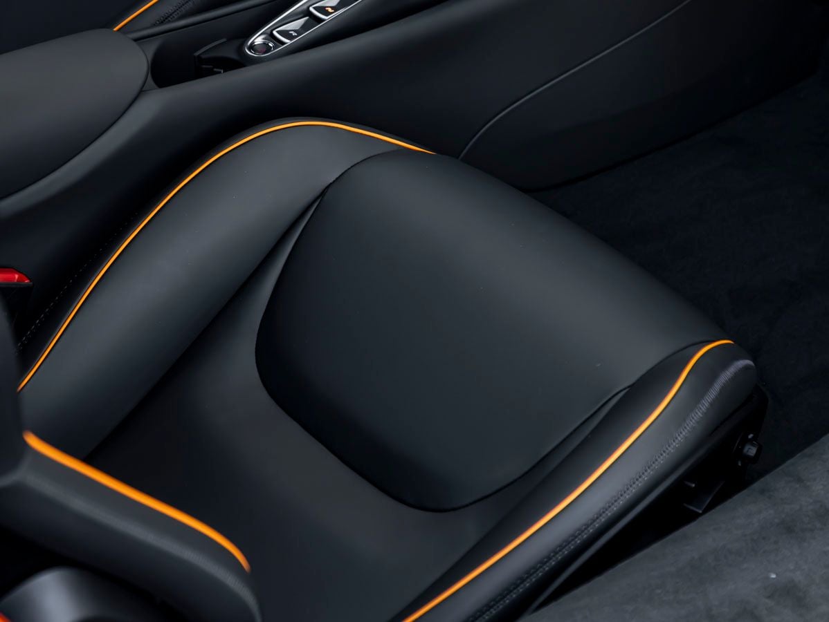 2026 McLaren Artura TechLux