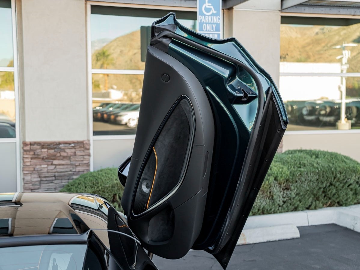 2026 McLaren Artura Spider