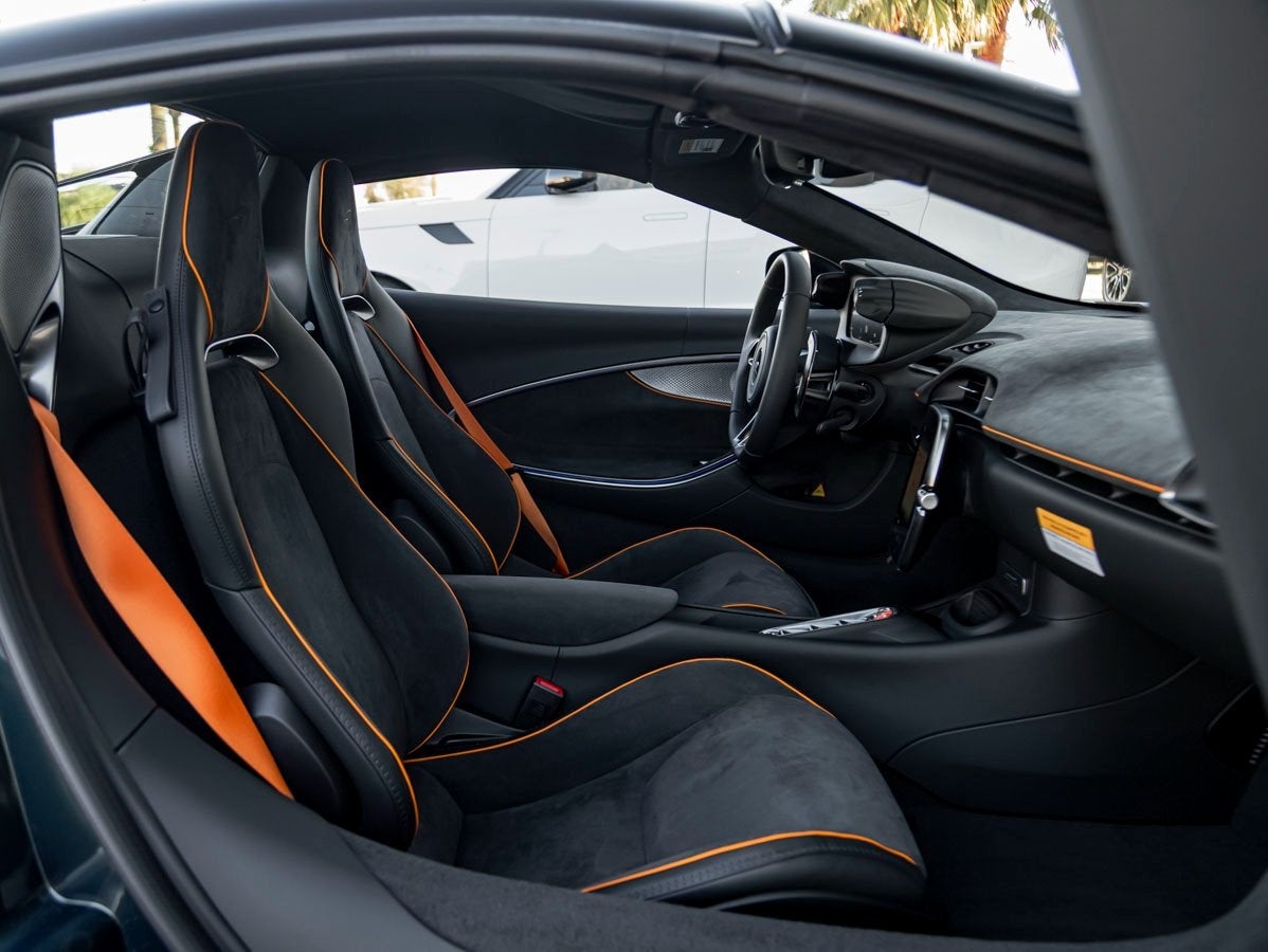 2026 McLaren Artura Spider