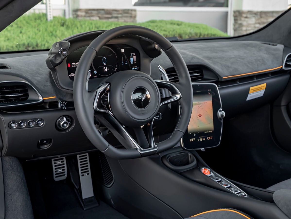2026 McLaren Artura Spider