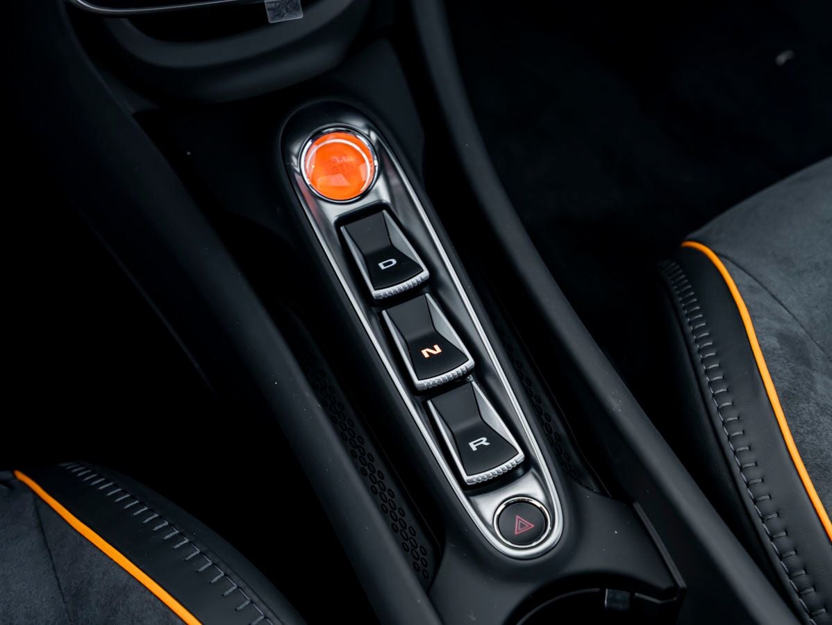 2026 McLaren Artura Spider
