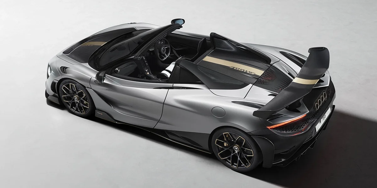 Twin-turbocharged V8 of the McLaren 788HS.