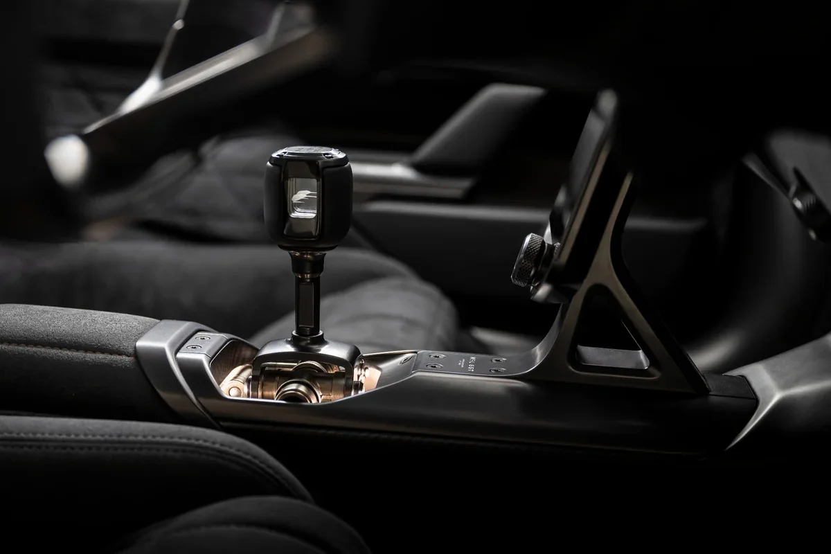 2028 McLaren McL 6GT exposed six-speed manual gear lever and center console